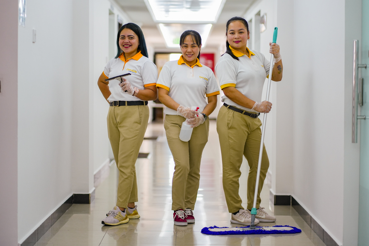 Office Cleaning by DMAIDS